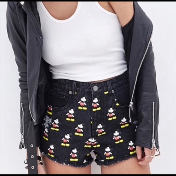 Disney Mickey Mouse Denim Cutoff Shorts Black 26 - Picture 3 of 12